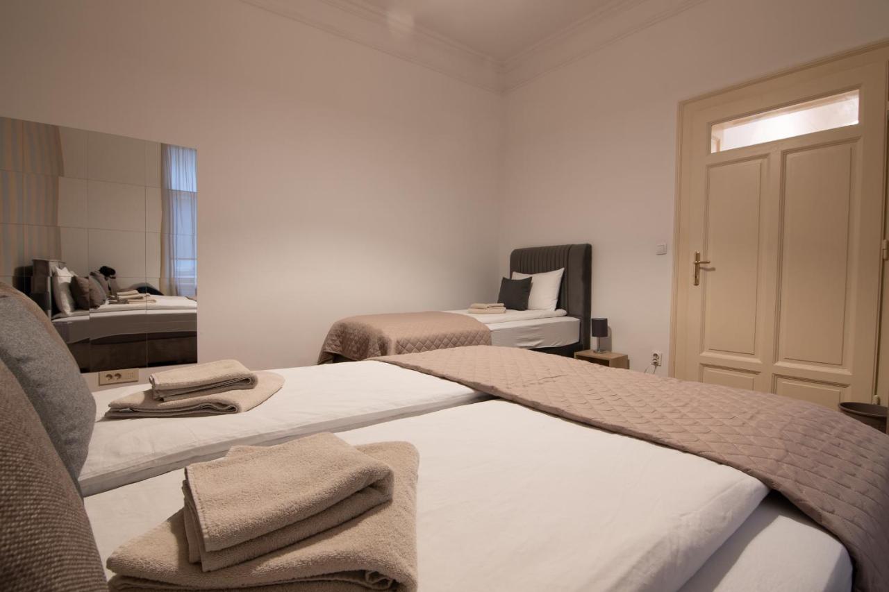 Apartment Sweet House Republic *