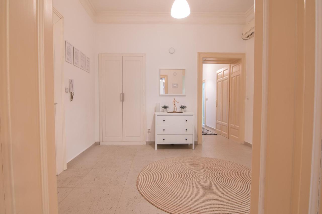 Apartment Sweet House Republic *