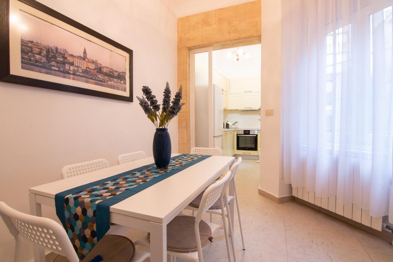 Apartment Sweet House Republic *